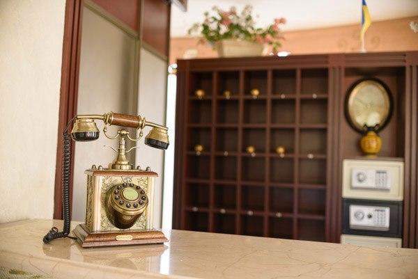 Hotel-Restaurant Lyube Plus Khmelʼnytsʼkyy Dış mekan fotoğraf